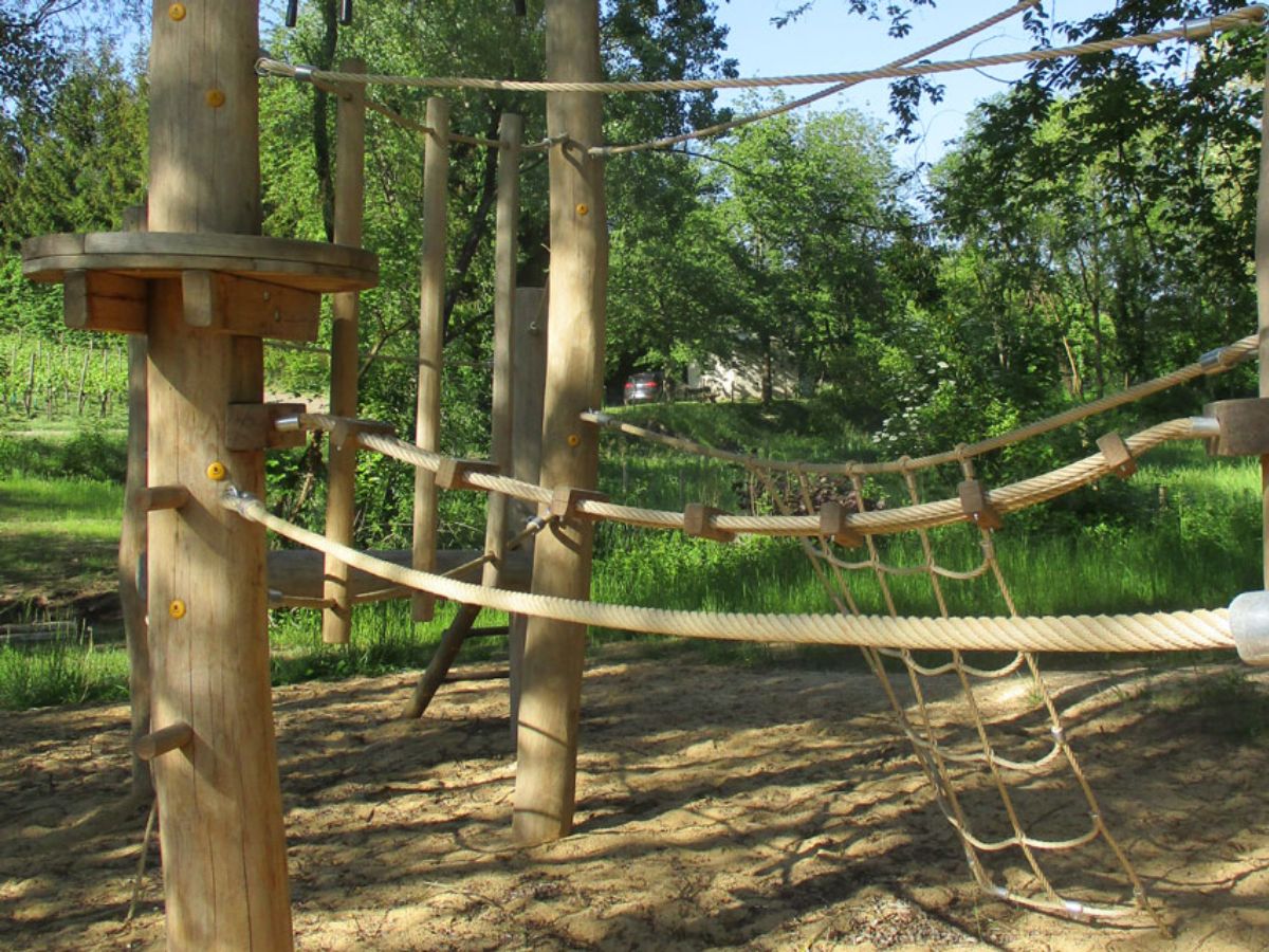 Aire de jeux à Wellenstein